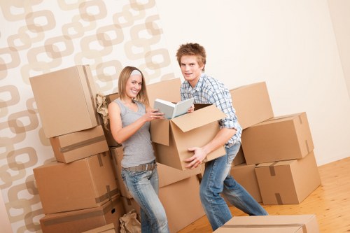 Flat move with stairs and careful loading in Norbiton